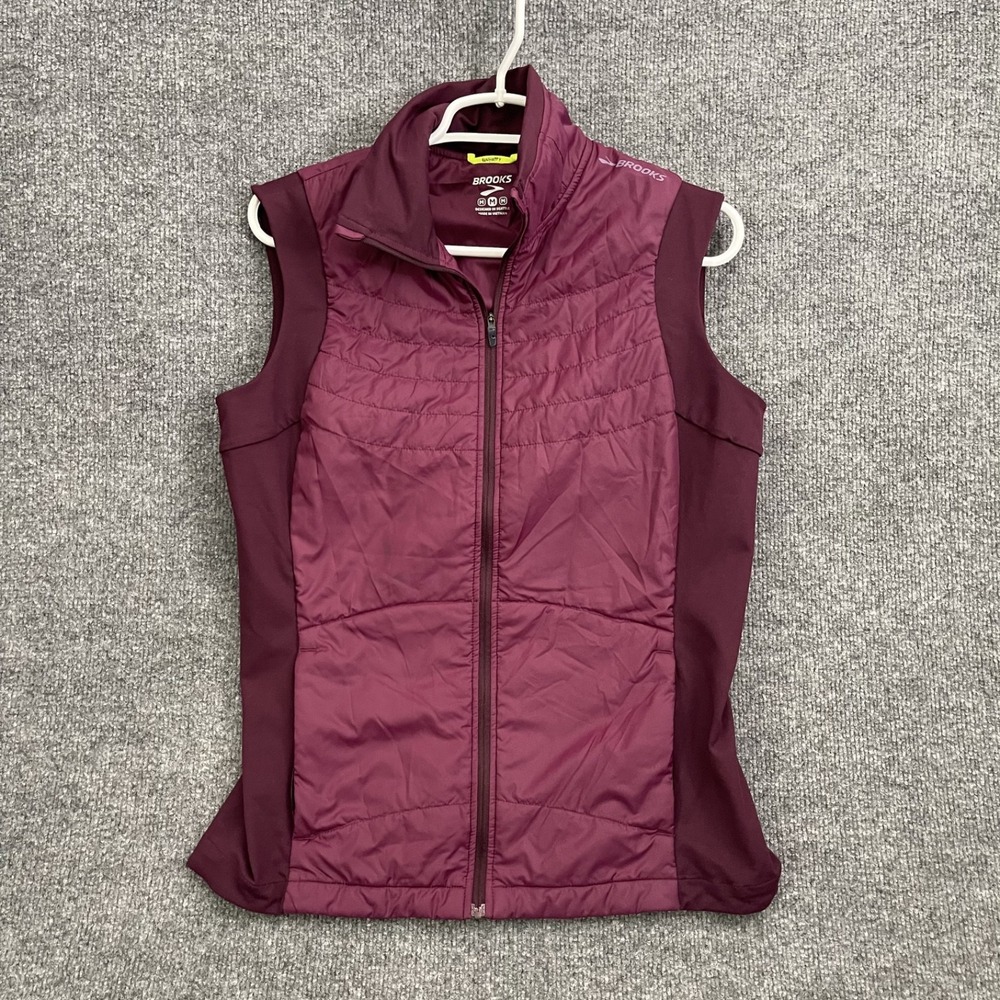 Brooks Light Puffer Vest Womens Sz M Full Zip Athletic Running Outdoor Burgundy